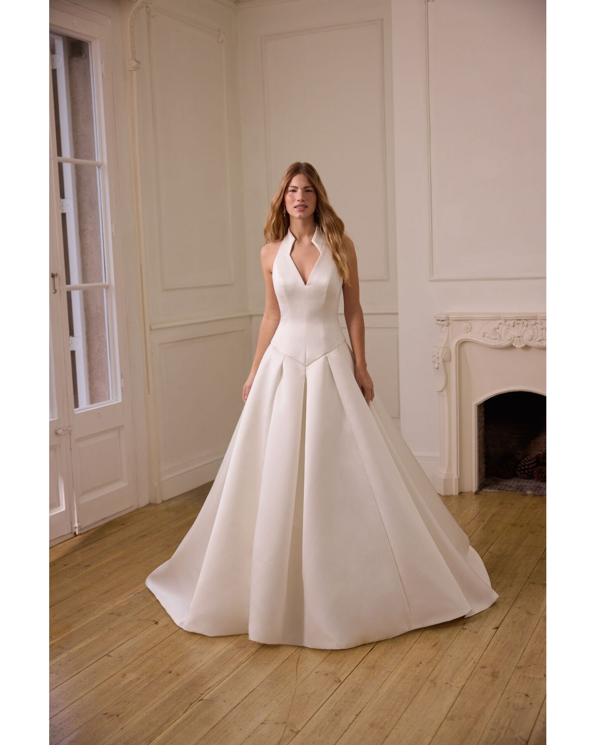 abito da sposa 2027 2758 Ovalo 2027 Collection - Jesus Peiro