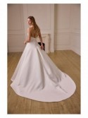 abito da sposa 2027 2758 Ovalo 2027 Collection - Jesus Peiro