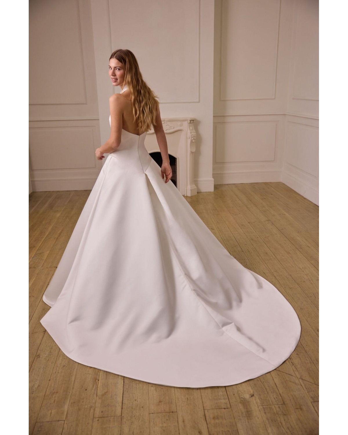 abito da sposa 2027 2758 Ovalo 2027 Collection - Jesus Peiro