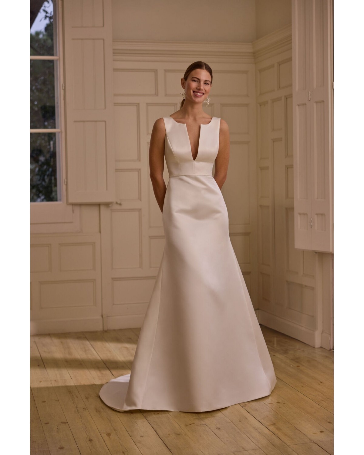 abito da sposa 2027 2757 Ovalo 2027 Collection - Jesus Peiro
