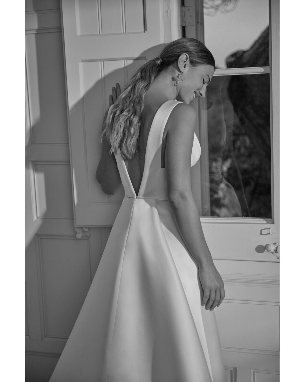 abito da sposa 2027 2757 Ovalo 2027 Collection - Jesus Peiro