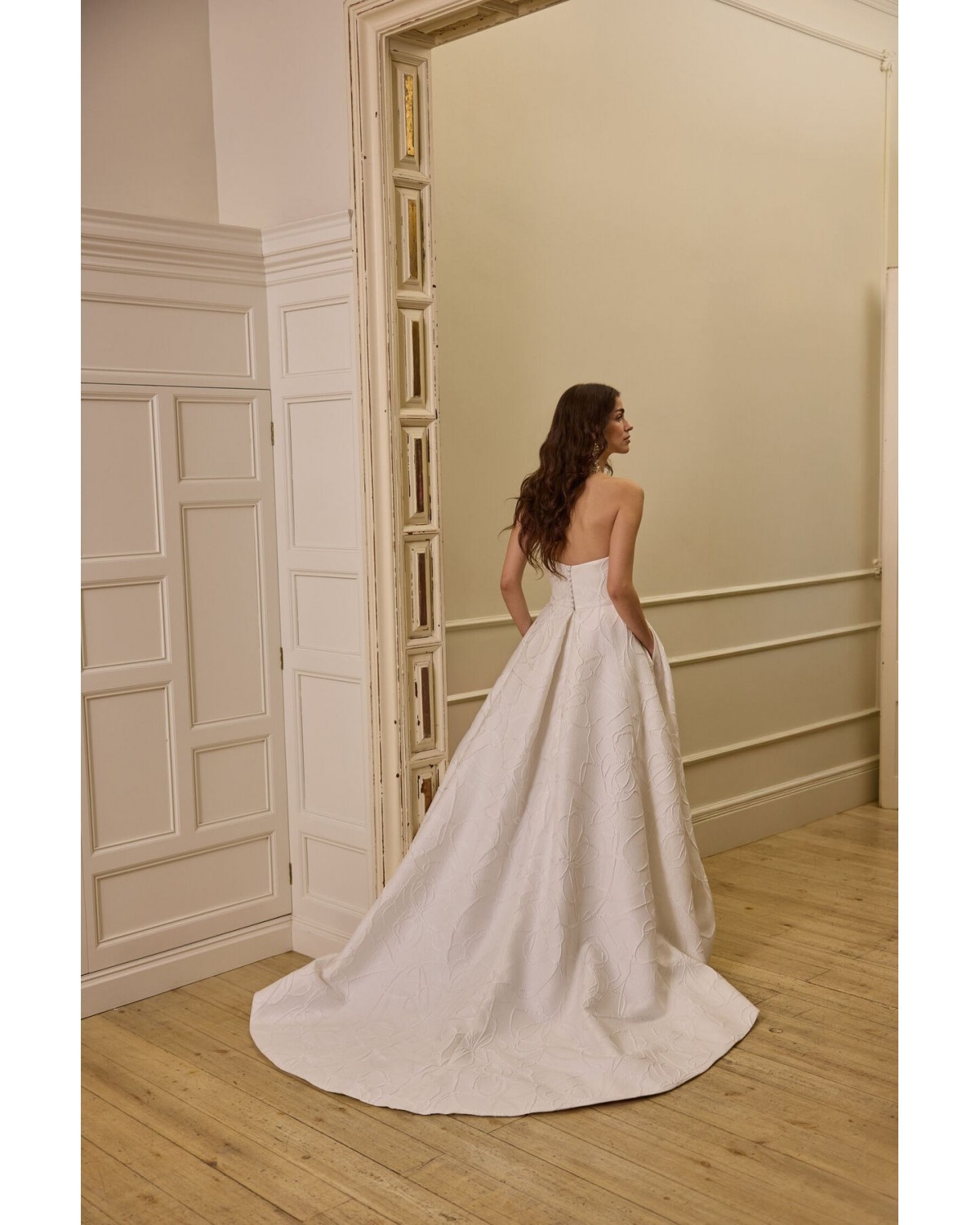 abito da sposa 2027 2756 Ovalo 2027 Collection - Jesus Peiro