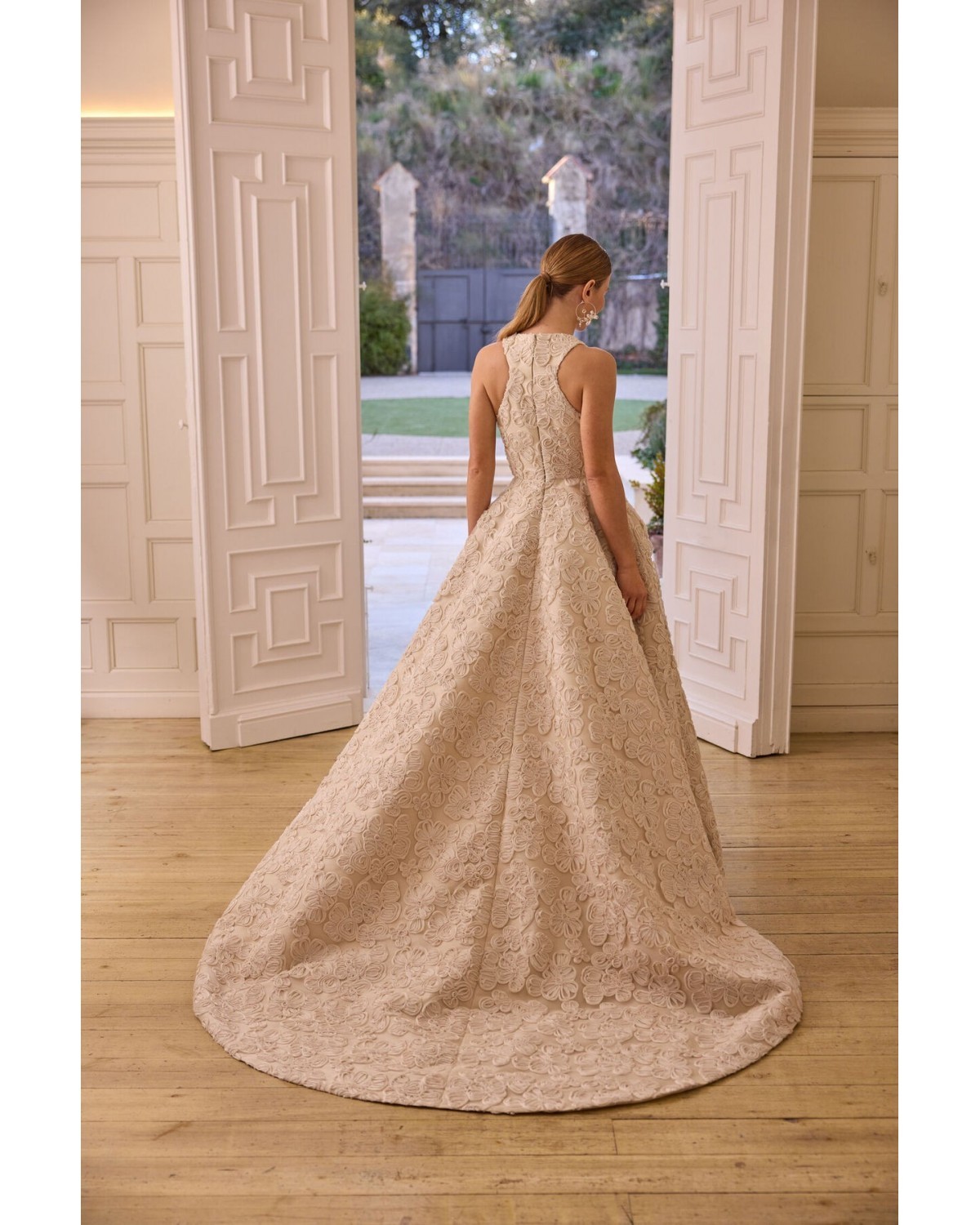 abito da sposa 2027 2751 Ovalo 2027 Collection - Jesus Peiro