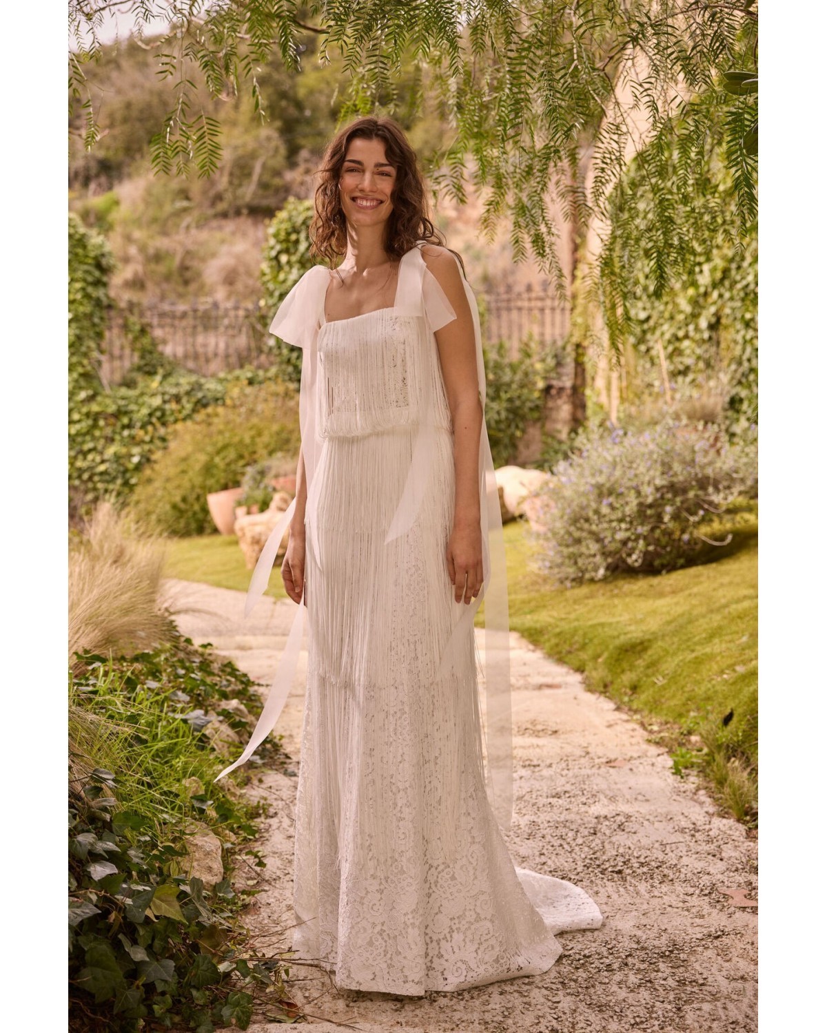 abito da sposa 2027 2745 Ovalo 2027 Collection - Jesus Peiro