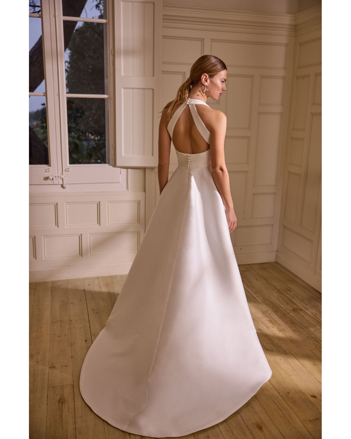 abito da sposa 2027 2742 Ovalo 2027 Collection - Jesus Peiro