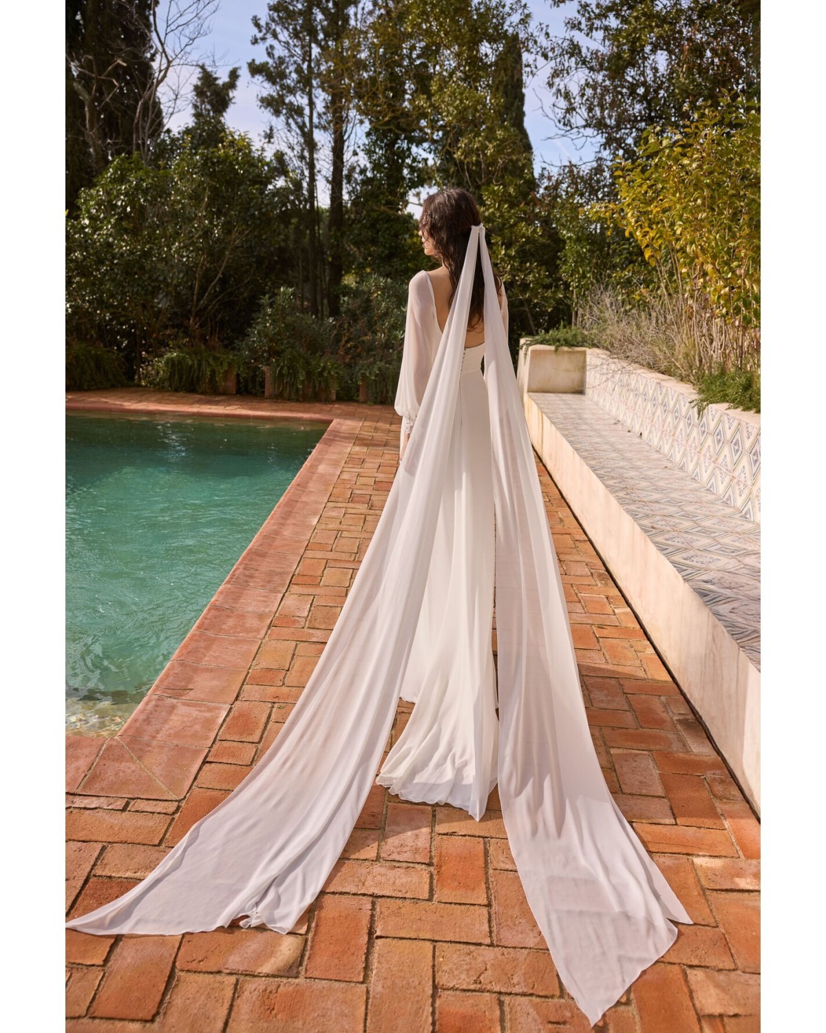 abito da sposa 2027 2738 Ovalo 2027 Collection - Jesus Peiro