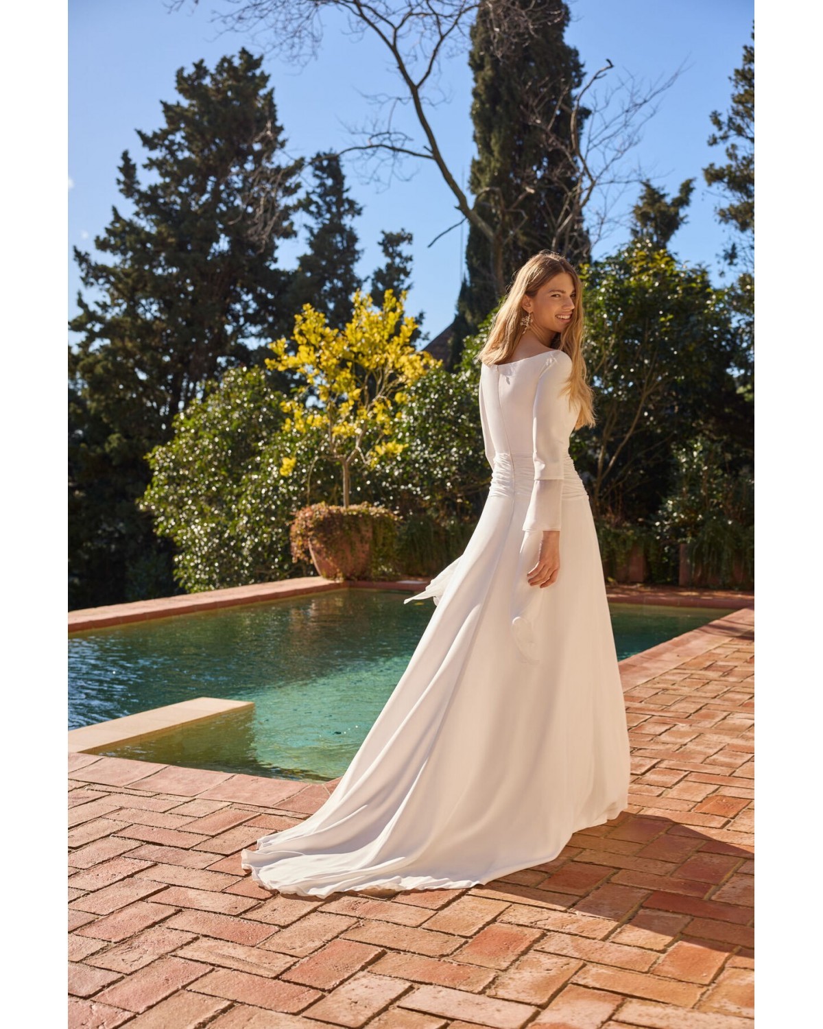 abito da sposa 2027 2729  - Jesus Peiro