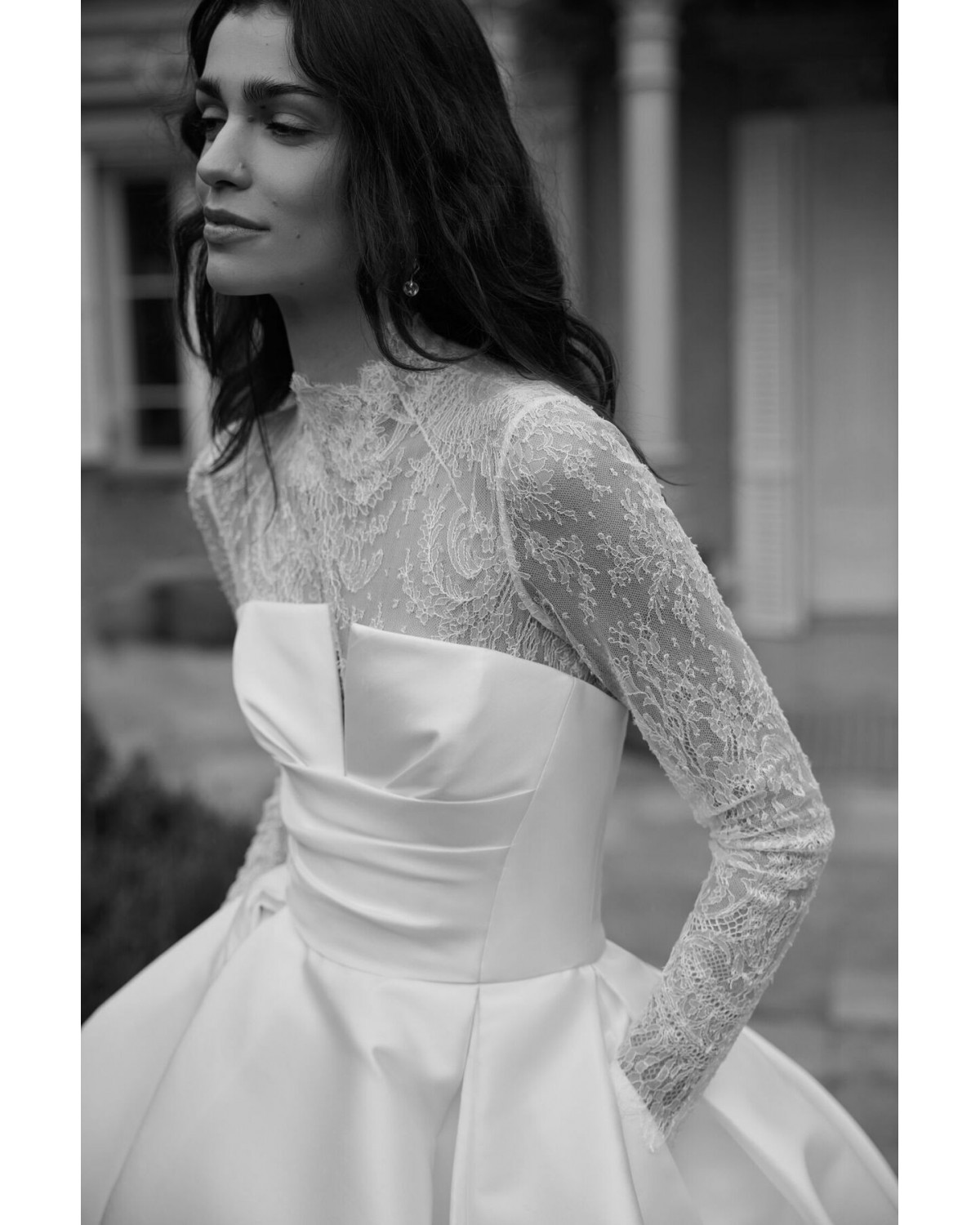 abito da sposa 2027 2719  - Jesus Peiro