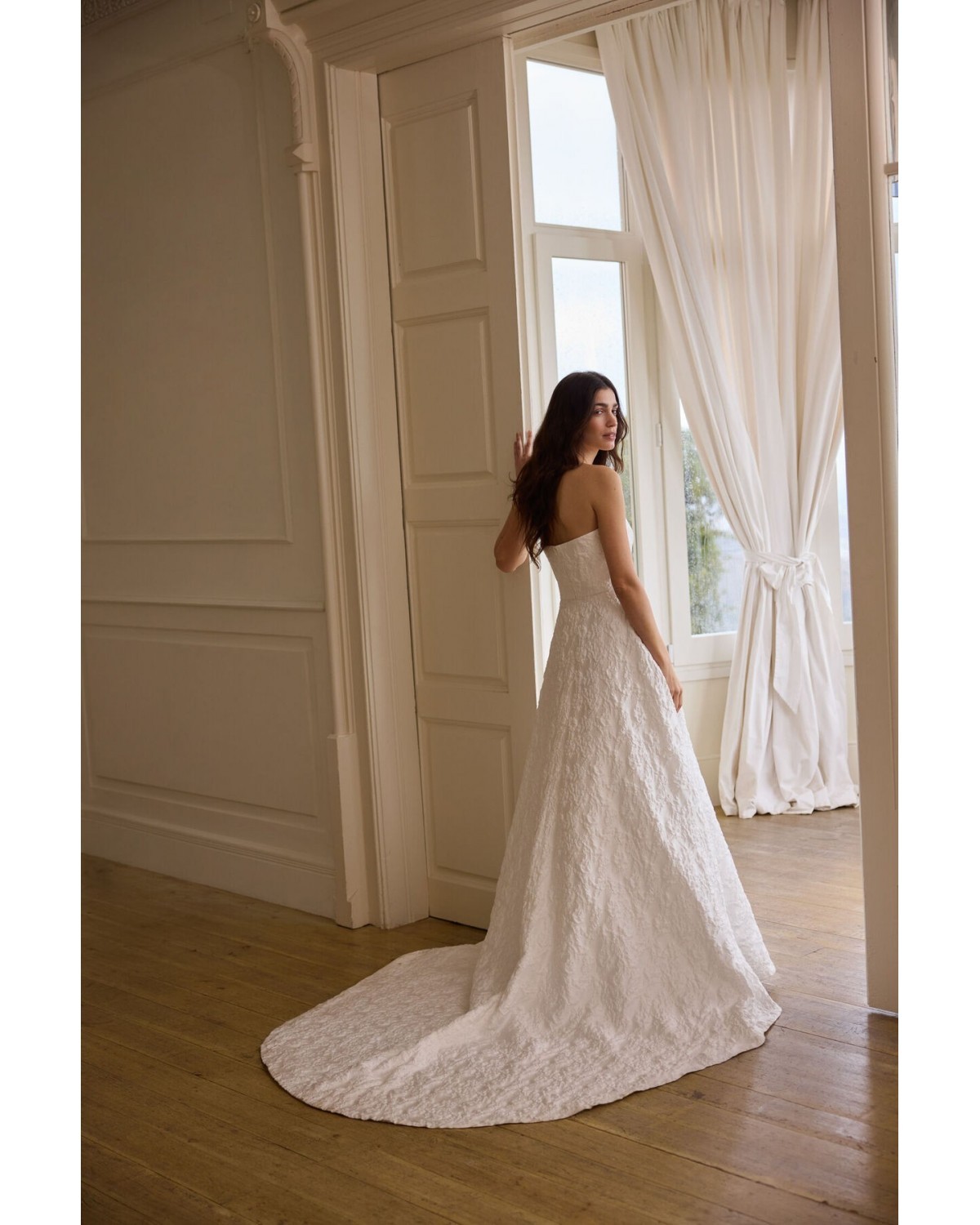 abito da sposa 2027 2717  - Jesus Peiro