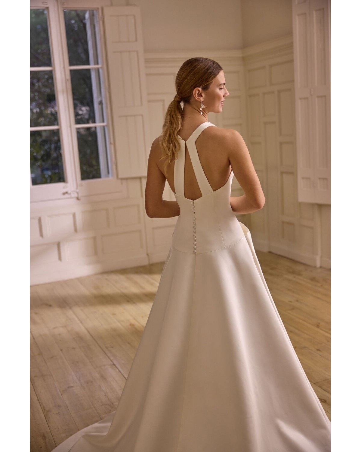 abito da sposa 2027 2703  - Jesus Peiro