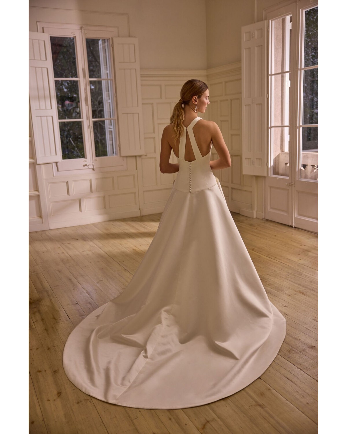 abito da sposa 2027 2703  - Jesus Peiro