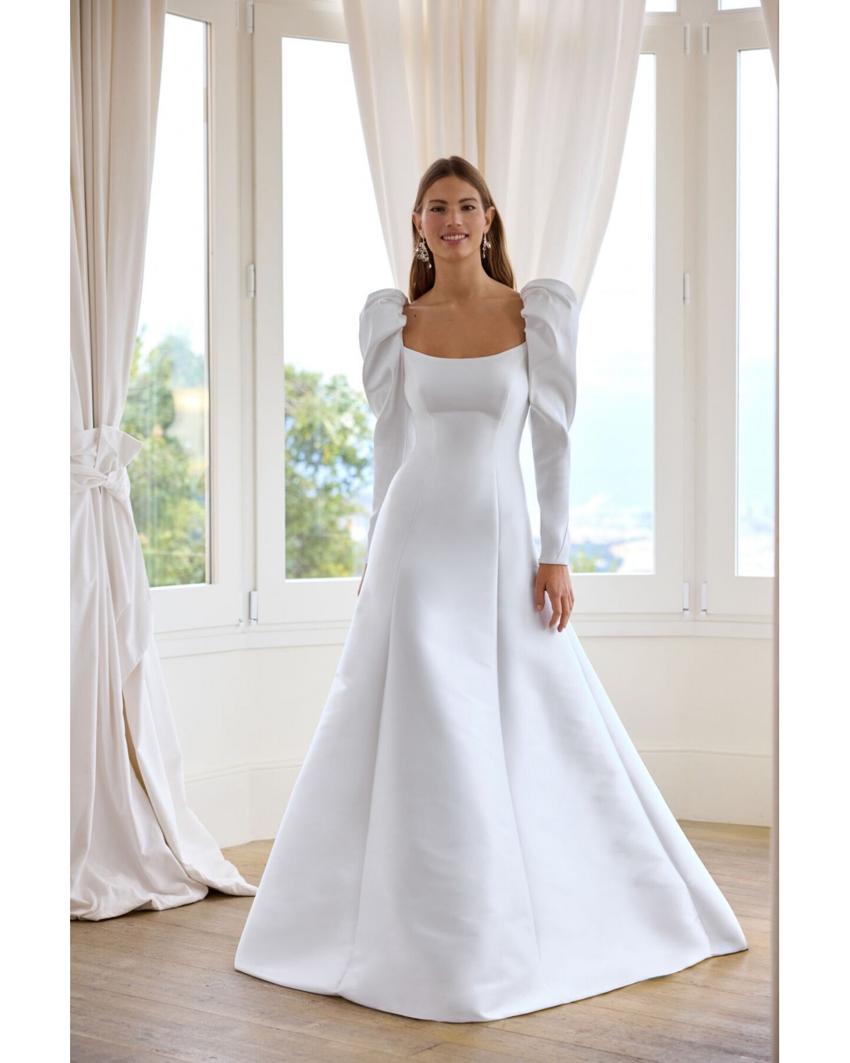 abito da sposa 2027 2701  - Jesus Peiro