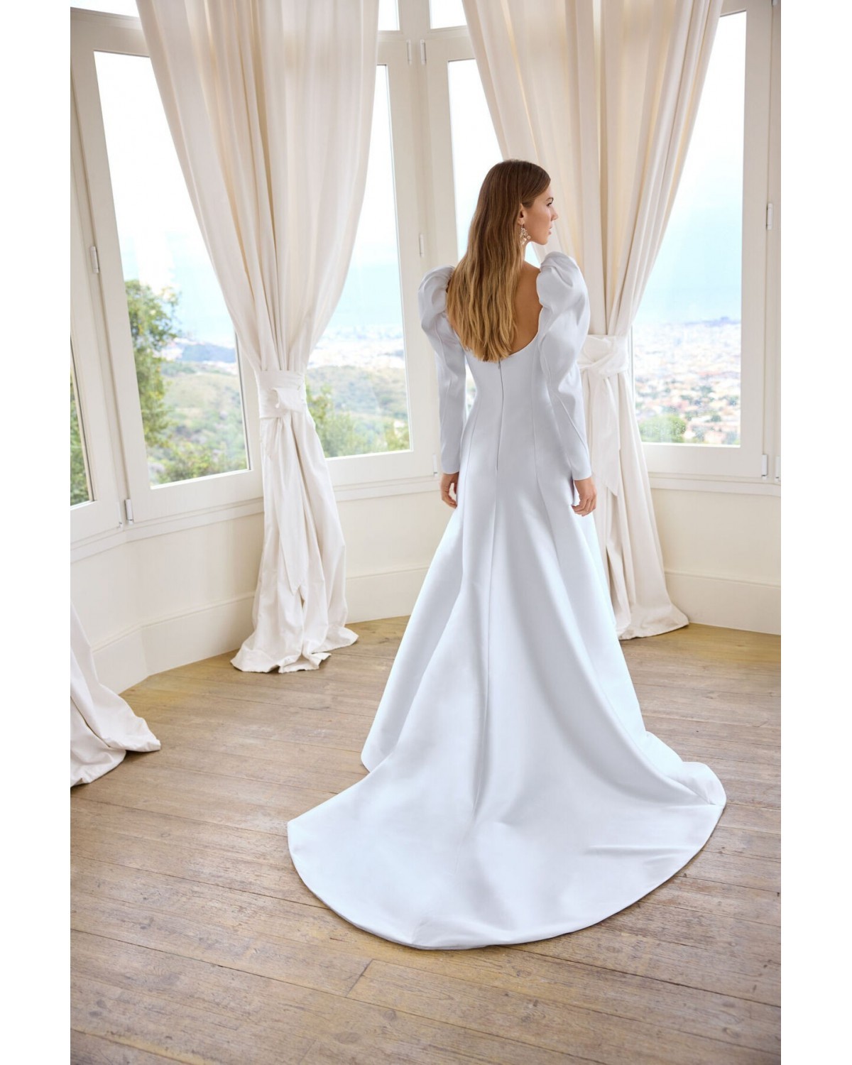 abito da sposa 2027 2701  - Jesus Peiro