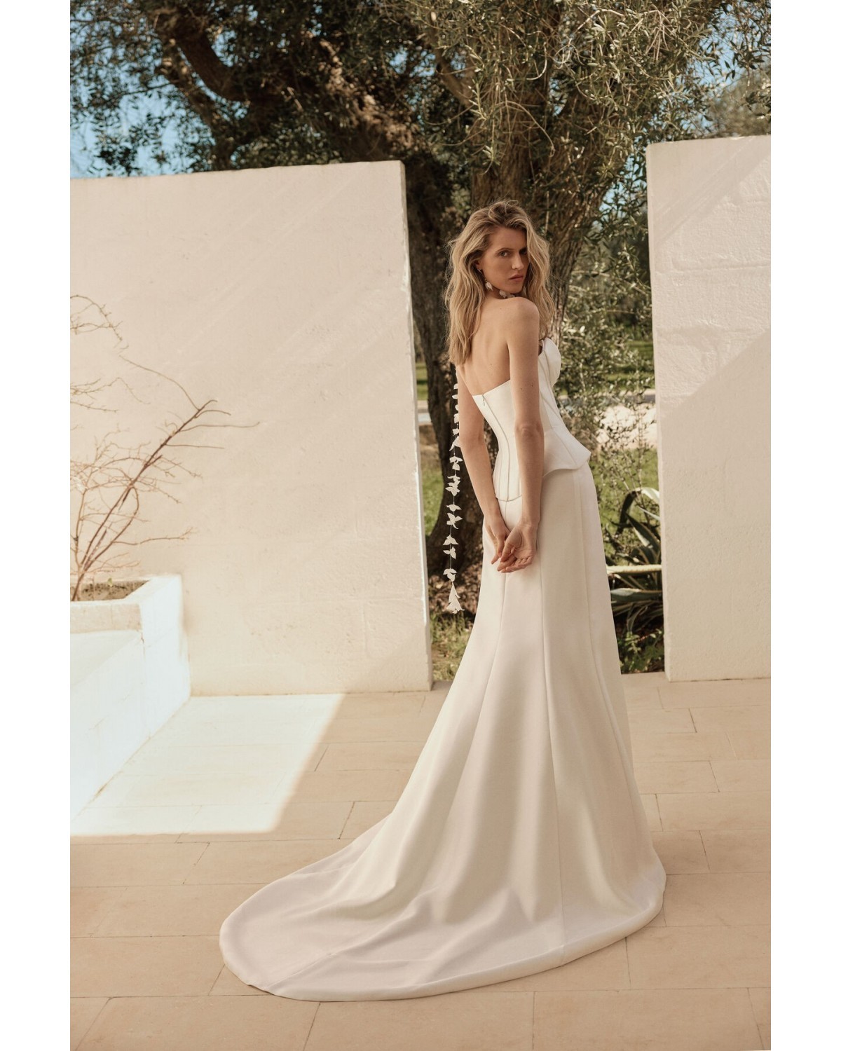abito da sposa 2027 Femin  - Eva Lendel