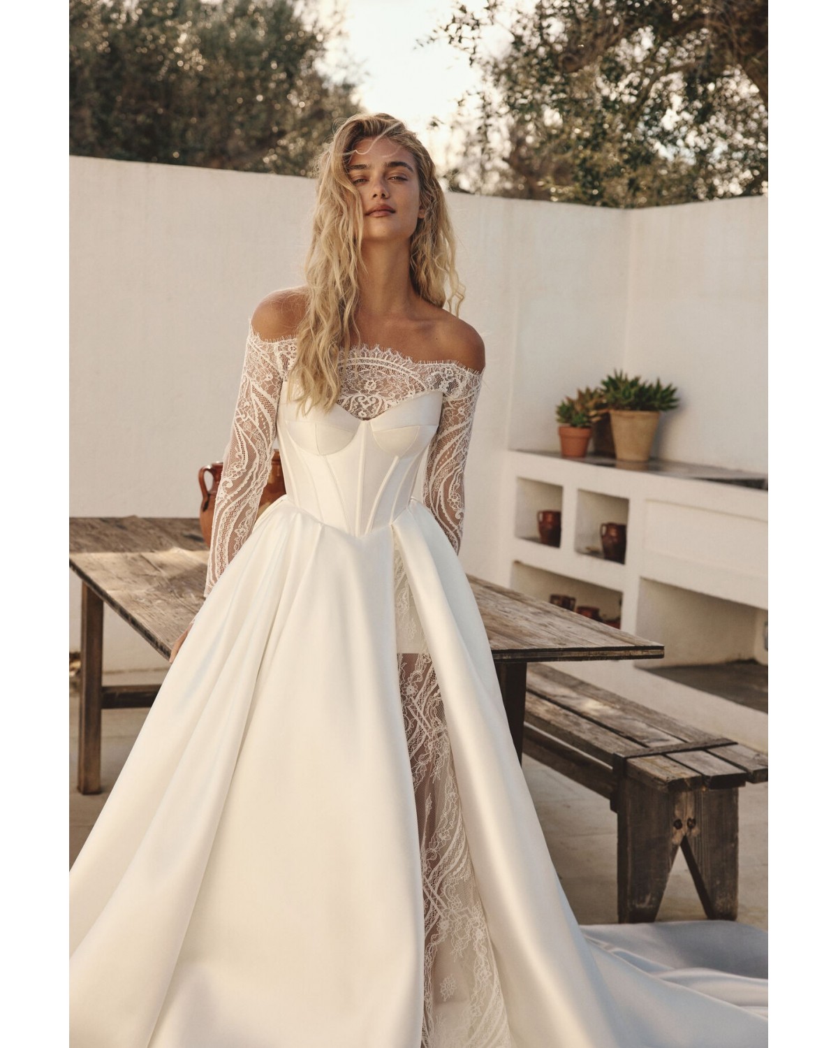 abito da sposa 2027 Fuego  - Eva Lendel