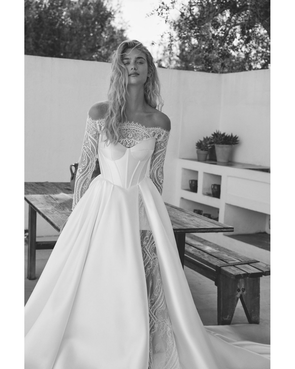 abito da sposa 2027 Fuego  - Eva Lendel