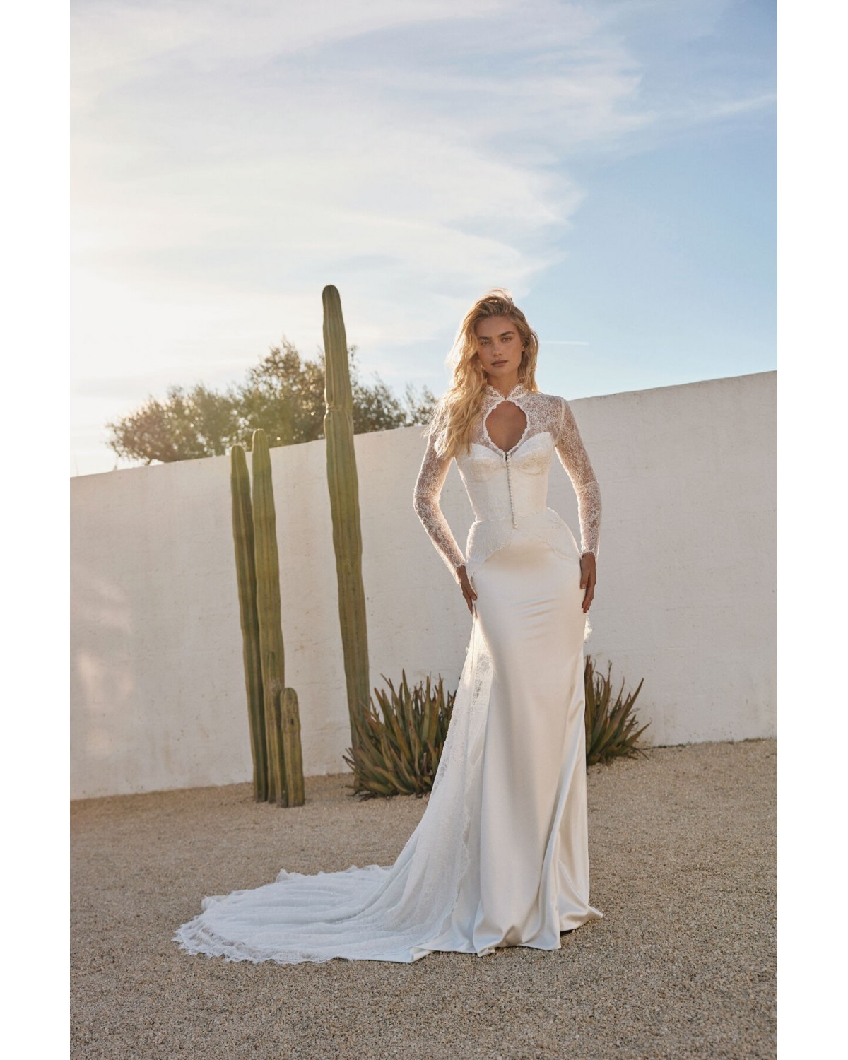 abito da sposa 2027 Helios  - Eva Lendel