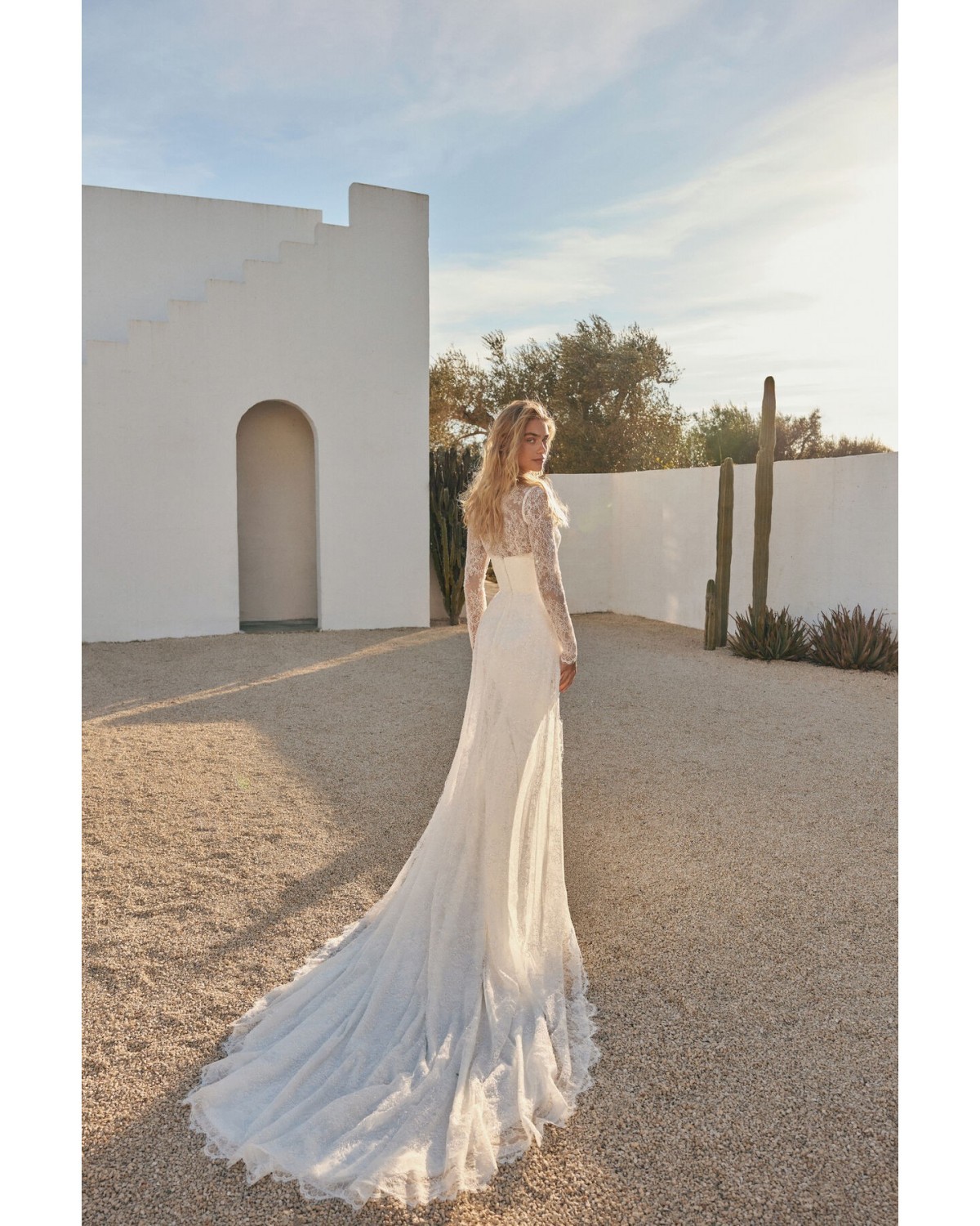 abito da sposa 2027 Helios  - Eva Lendel