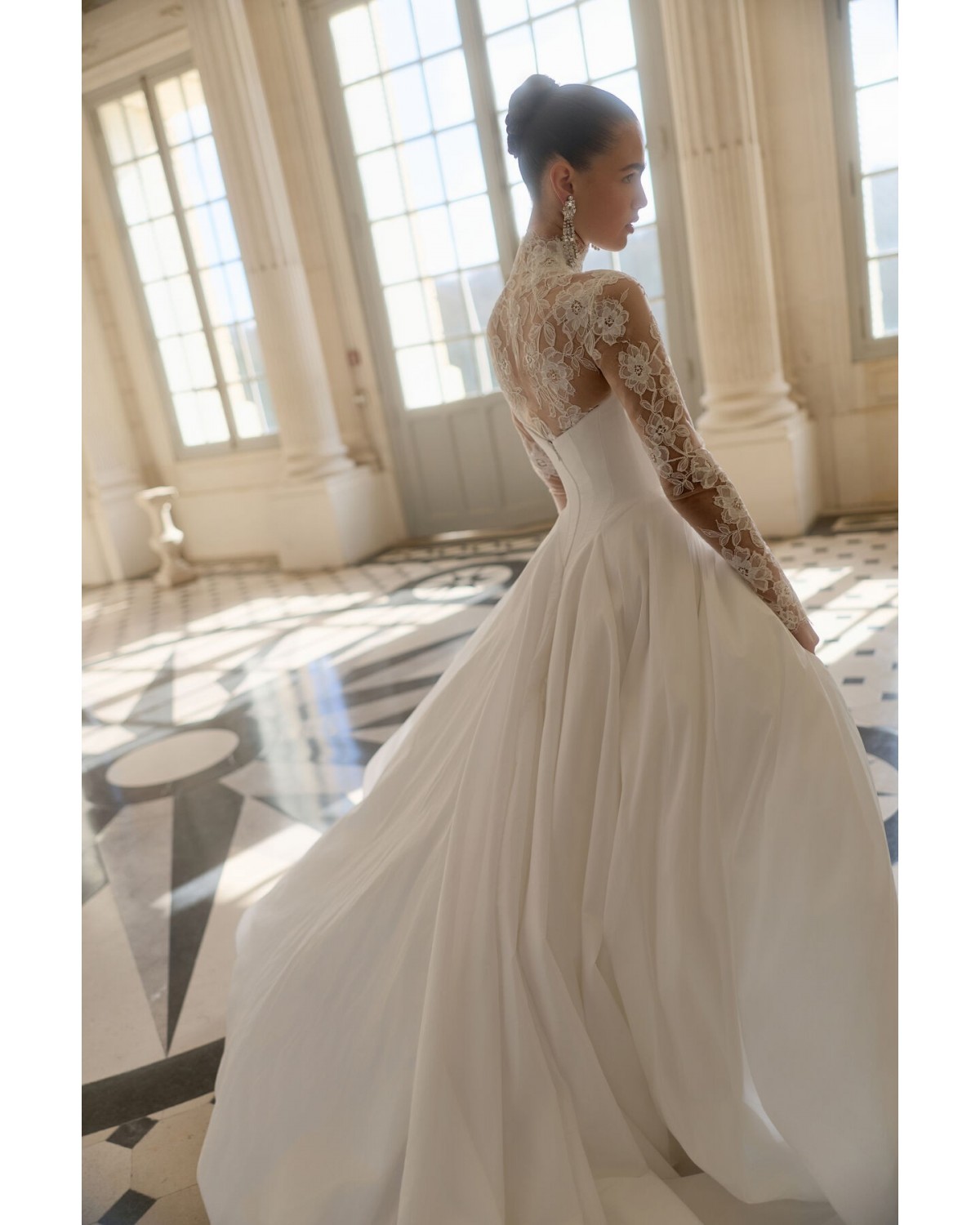 abito da sposa 2027 Aster  - Wona