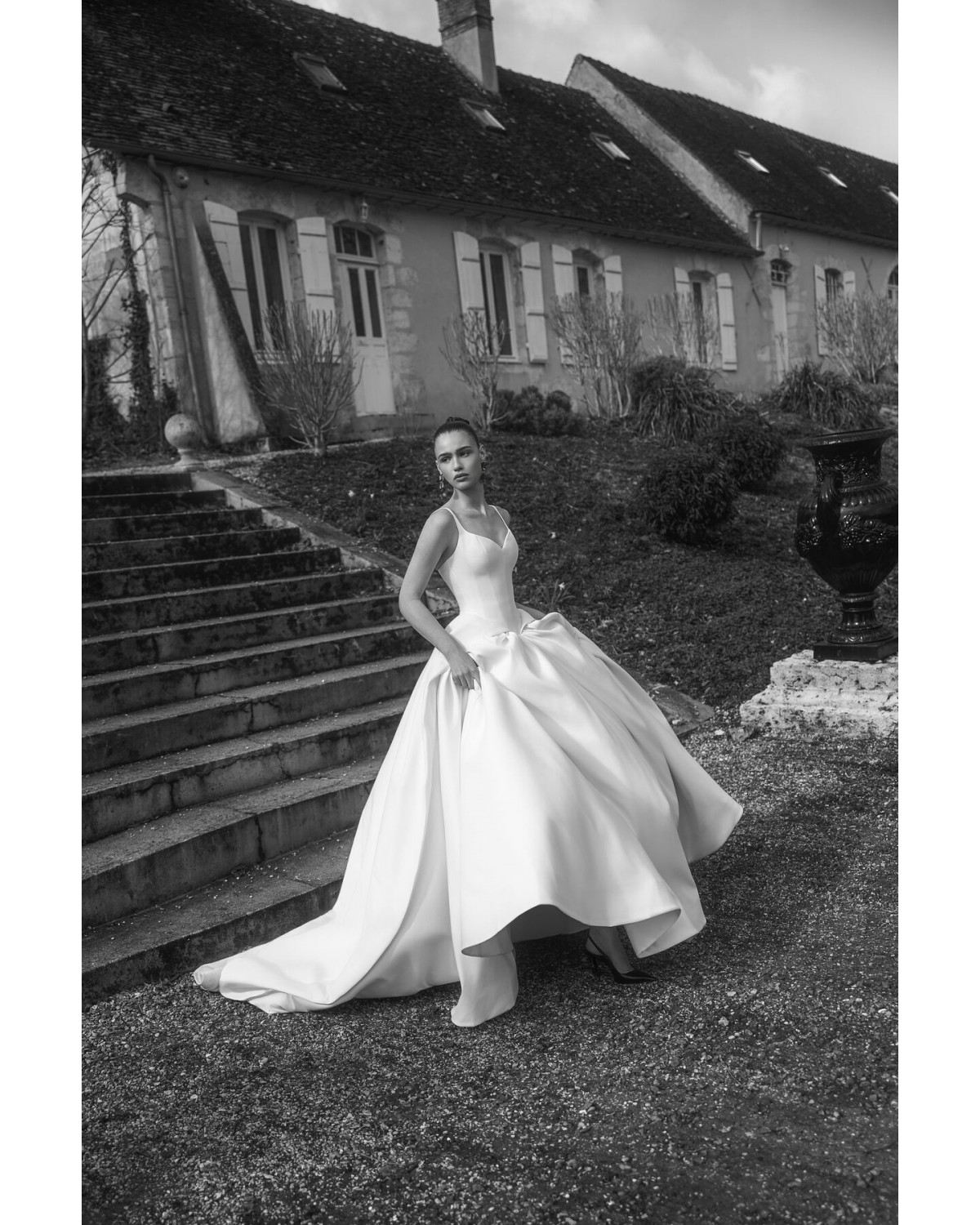 abito da sposa 2027 Comet  - Wona