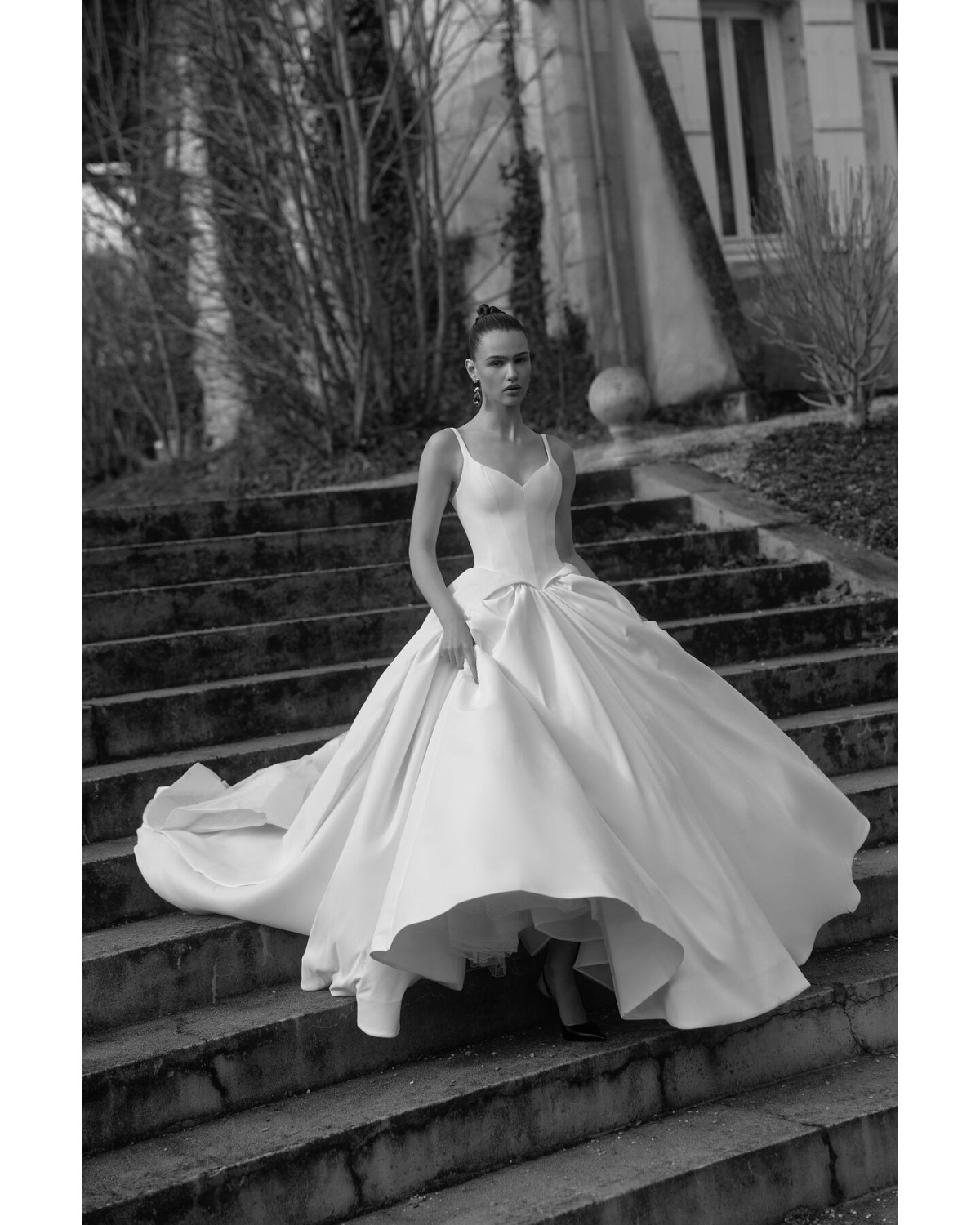 abito da sposa 2027 Comet  - Wona