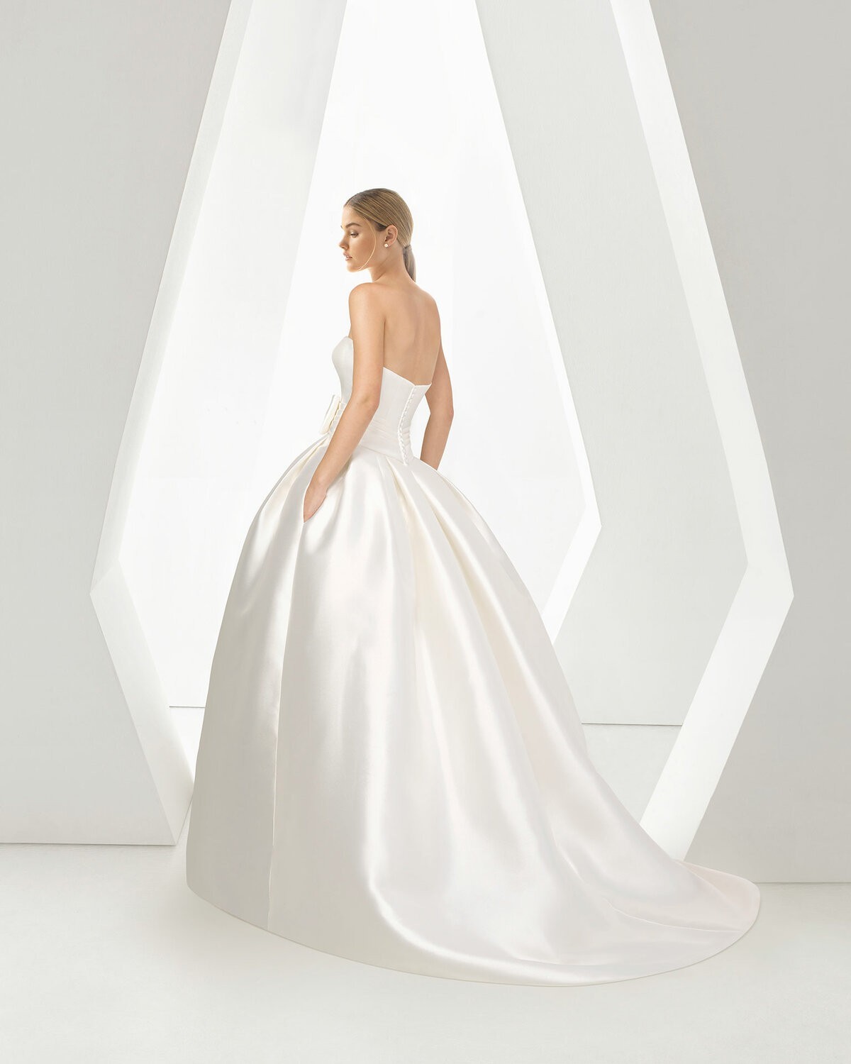 ENEBRO - abito da sposa collezione 2020 - Rosa Clarà