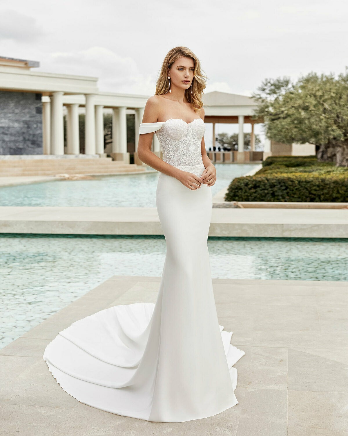 SARA - abito da sposa collezione 2020 - Rosa Clarà Couture