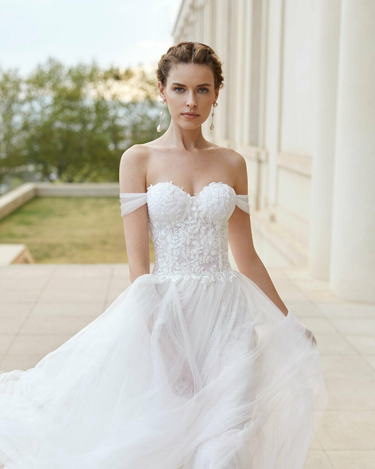 SANTELLA - abito da sposa collezione 2020 - Rosa Clarà Couture