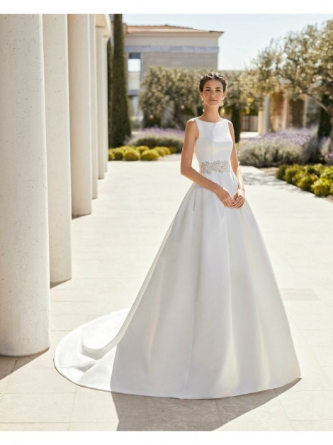 SANDRA - abito da sposa collezione 2020 - Rosa Clarà Couture