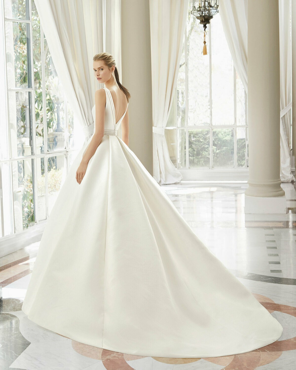 MAILYS - abito da sposa collezione 2020 - Rosa Clarà Couture