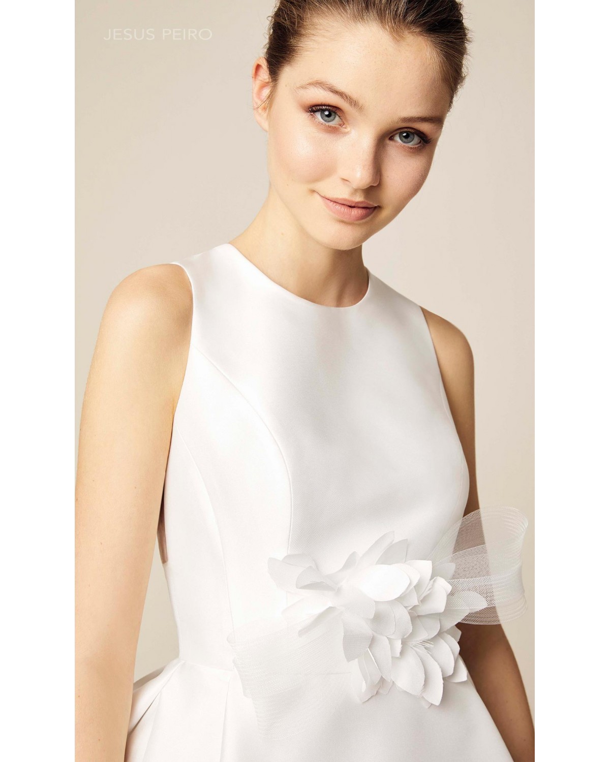 931 - abito da sposa collezione 2020 - Jesus Peiro