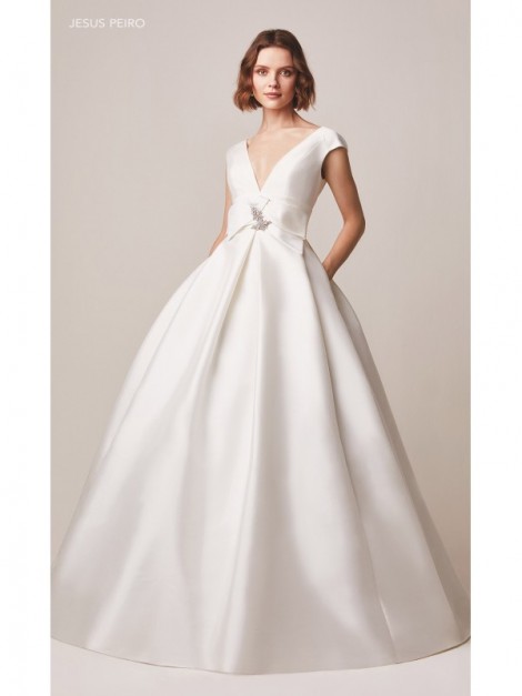 122 - abito da sposa collezione 2020 - Jesus Peiro