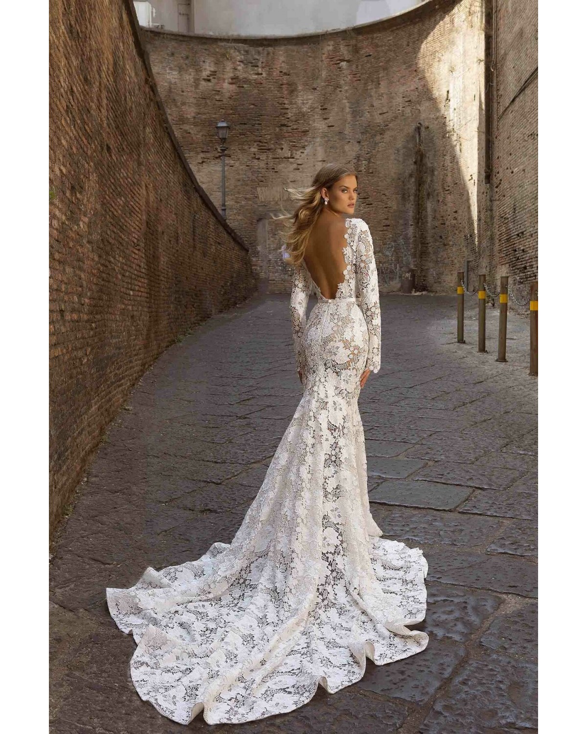 20-110 - abito da sposa collezione 2020 - Berta Bridal