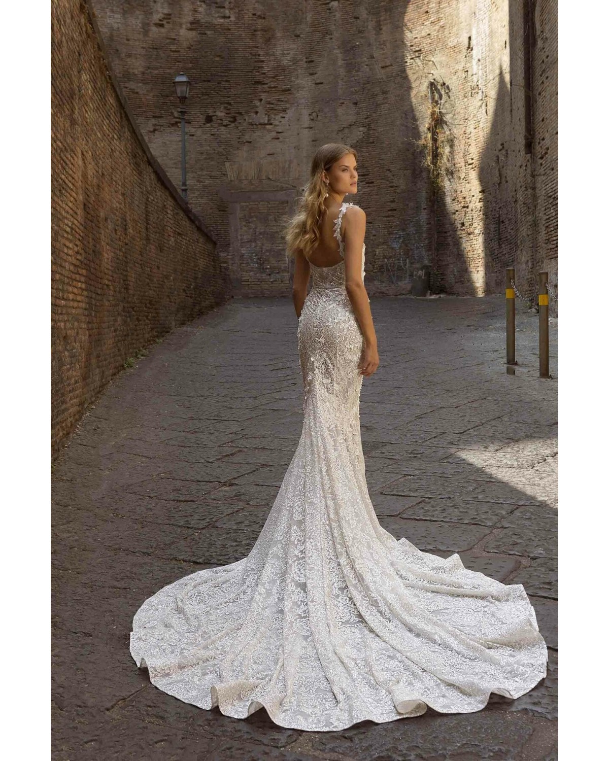 20-106 - abito da sposa collezione 2020 - Berta Bridal