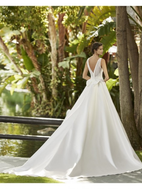 Zunilda - abito da sposa collezione 2021 - Adriana Alier