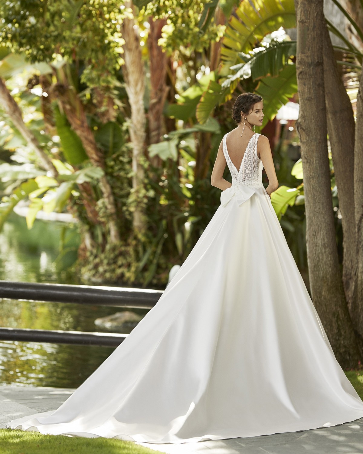 Zunilda - abito da sposa collezione 2021 - Adriana Alier