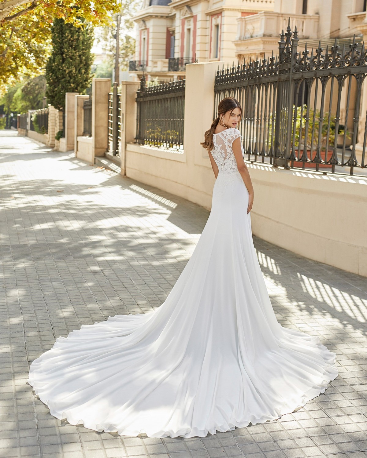 Tarot - abito da sposa collezione 2021 - Rosa Clarà