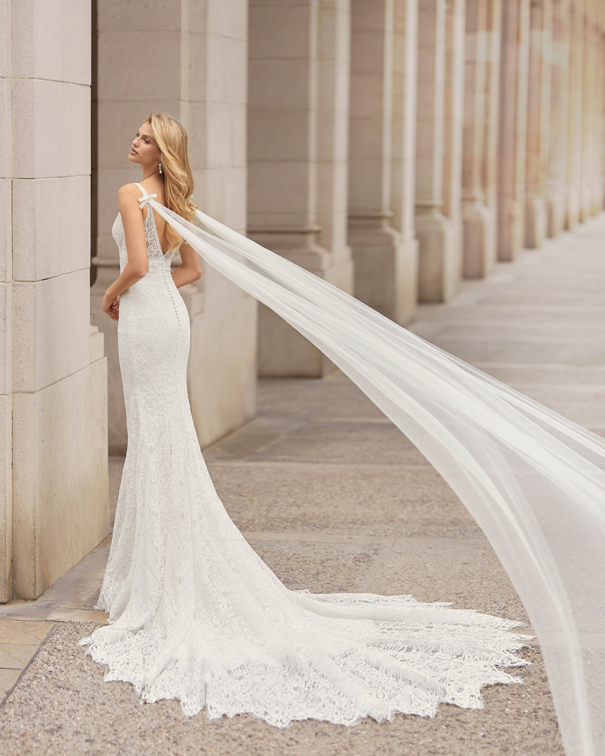 Taylor - abito da sposa collezione 2021 - Rosa Clarà