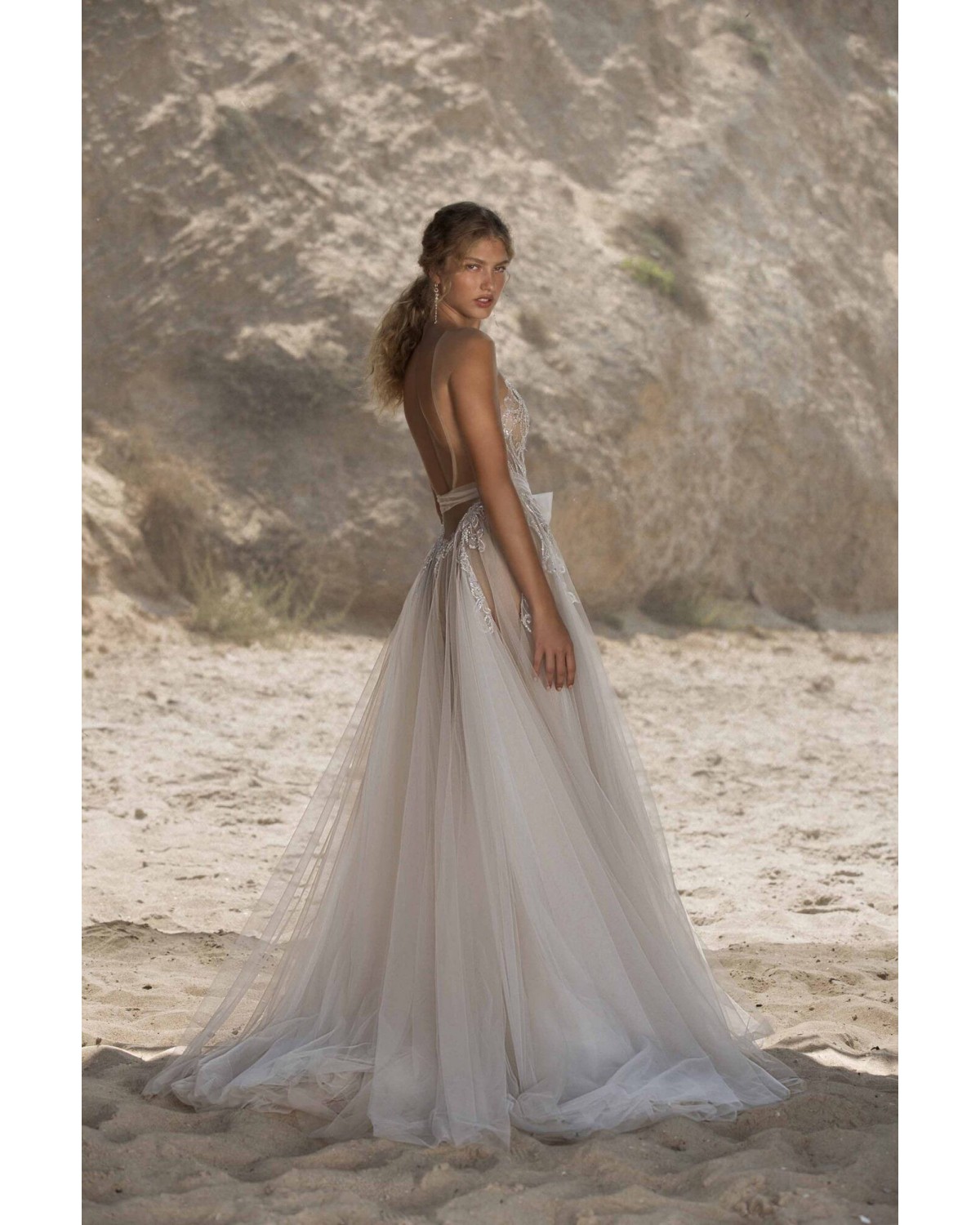Hailey - abito da sposa collezione 2021 - Muse by Berta
