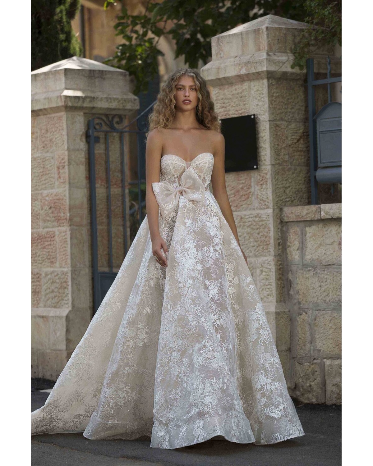 https://www.lesposedimilano.it/_IMPORT_PRODUCTS/Berta/21-105-scaled.jpg