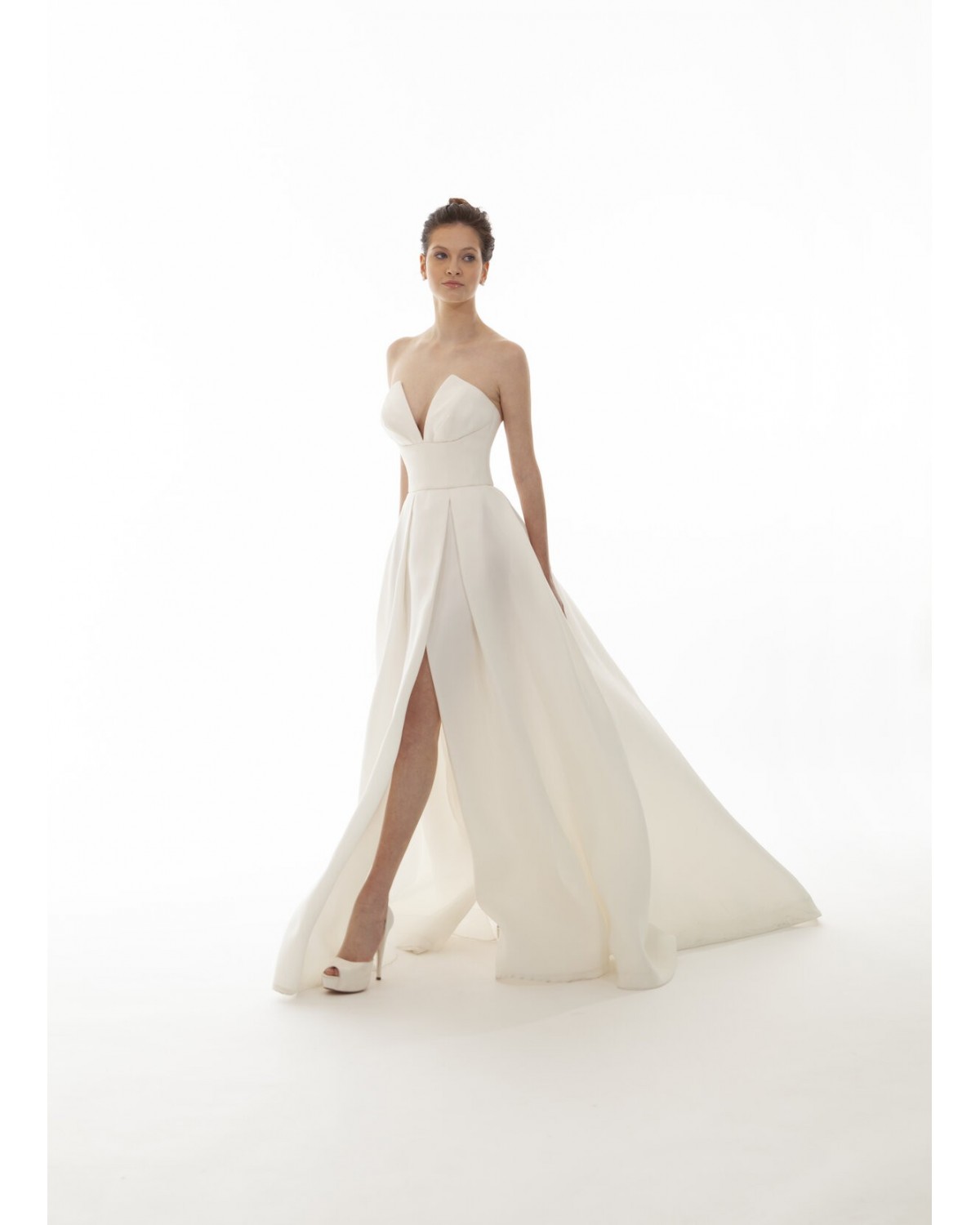 01 - abito da sposa collezione 2021 - Mark Ingram