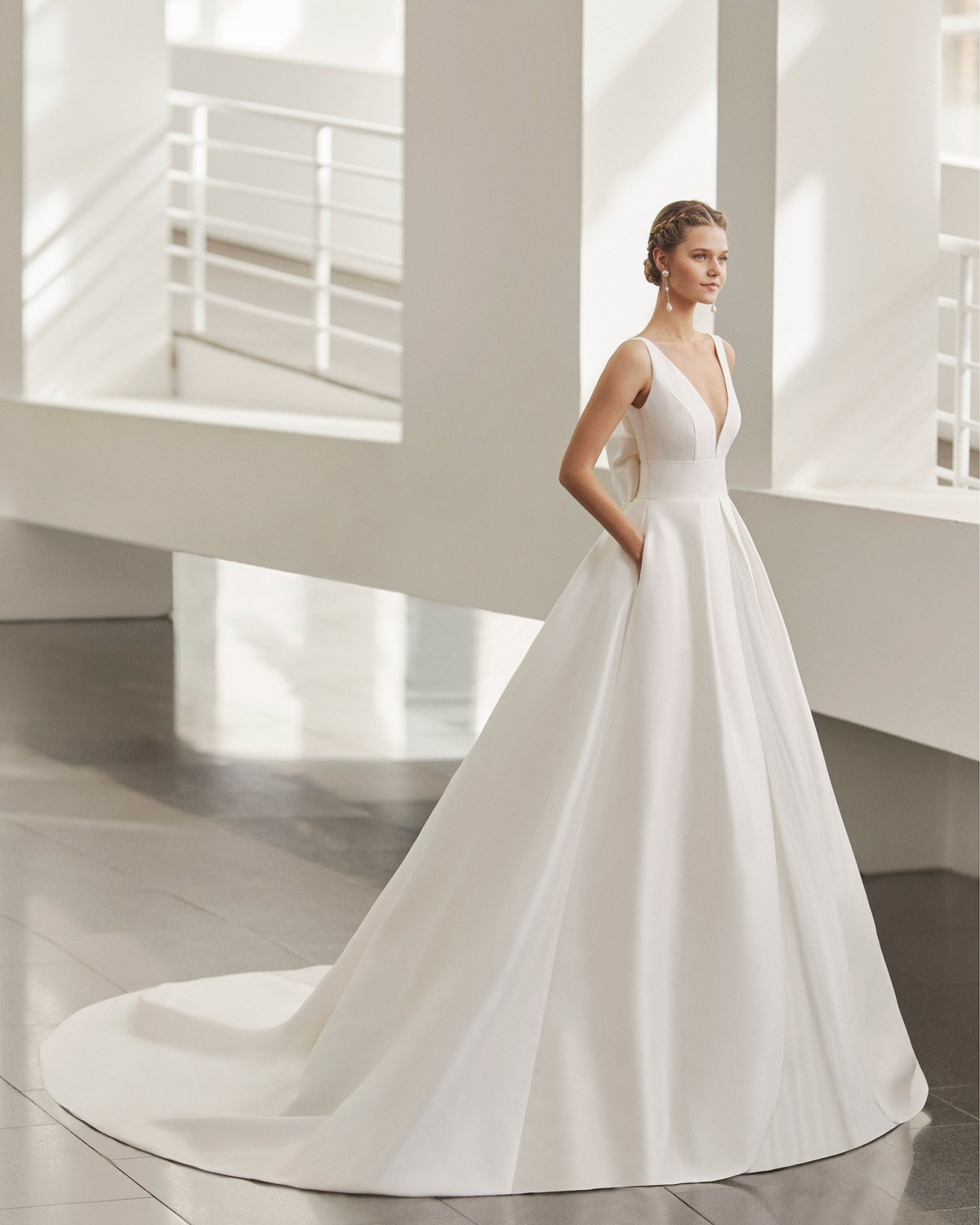 NUWA - abito da sposa collezione 2022 - ROSA CLARA