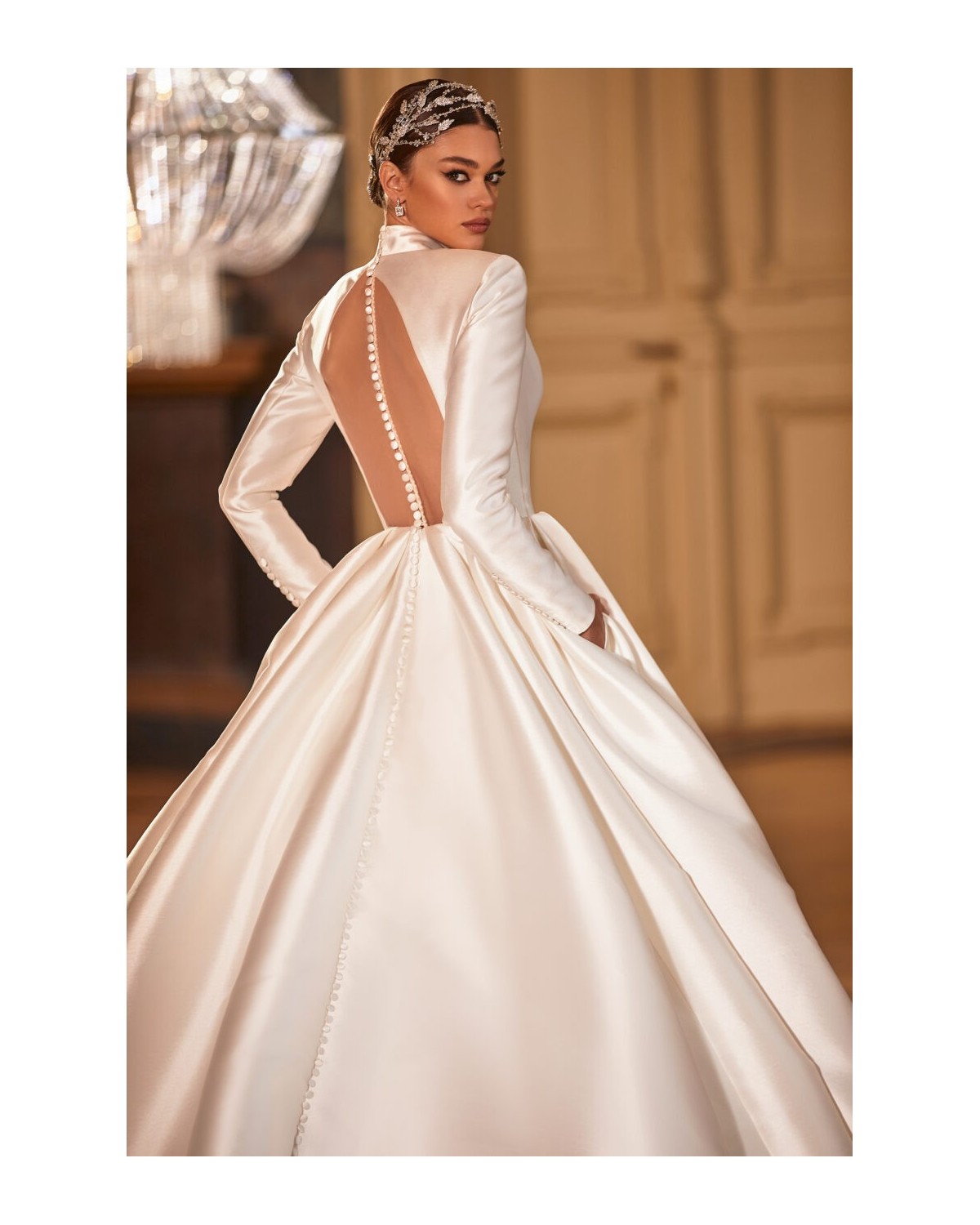 Aisha - abito da sposa collezione 2022 - Royal