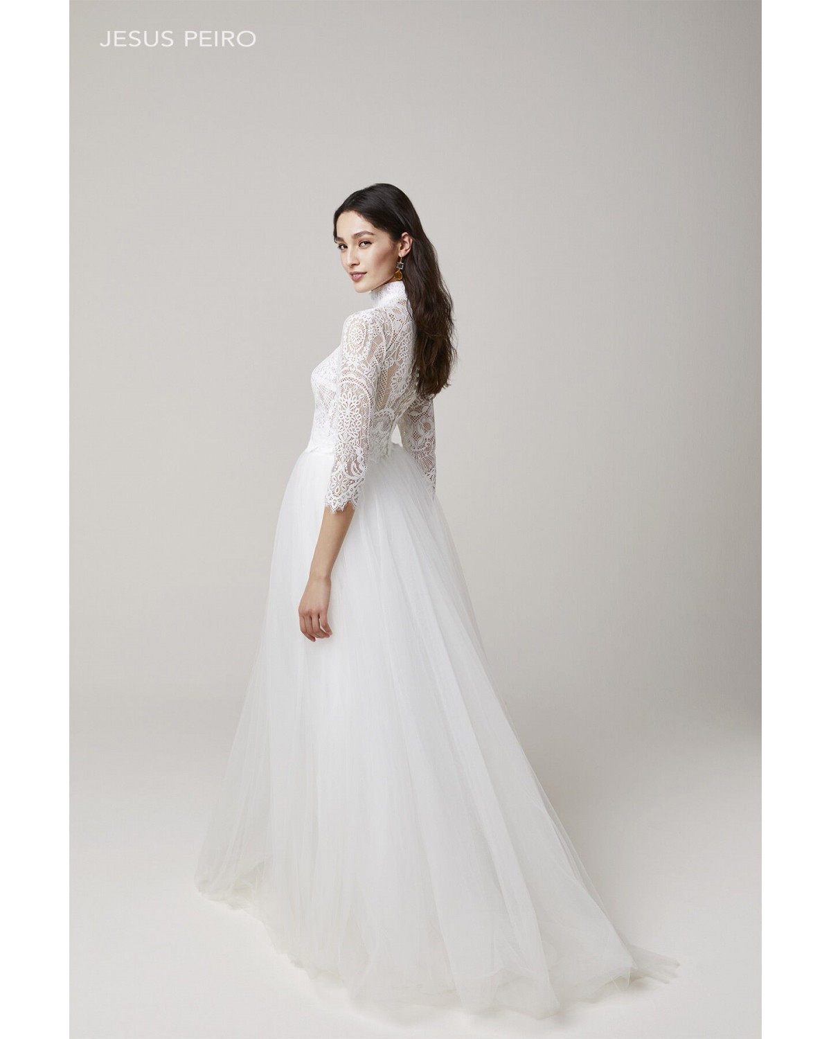 2250 - abito da sposa collezione 2022 - Jesus Peiro