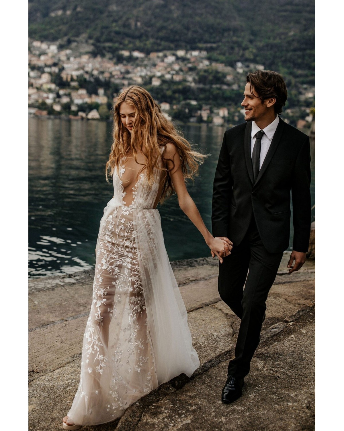 22-31-Inbar - abito da sposa collezione COMO 2022 - Muse By Berta