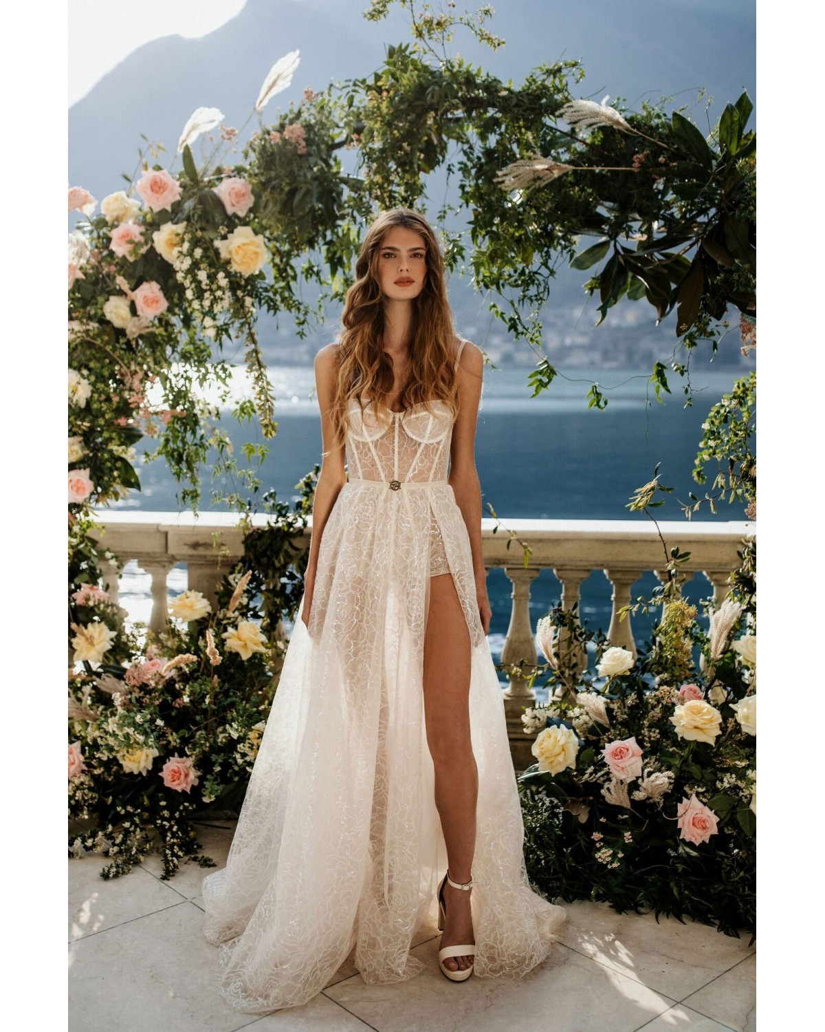 22-35-Isadora - abito da sposa collezione COMO 2022 - Muse By Berta