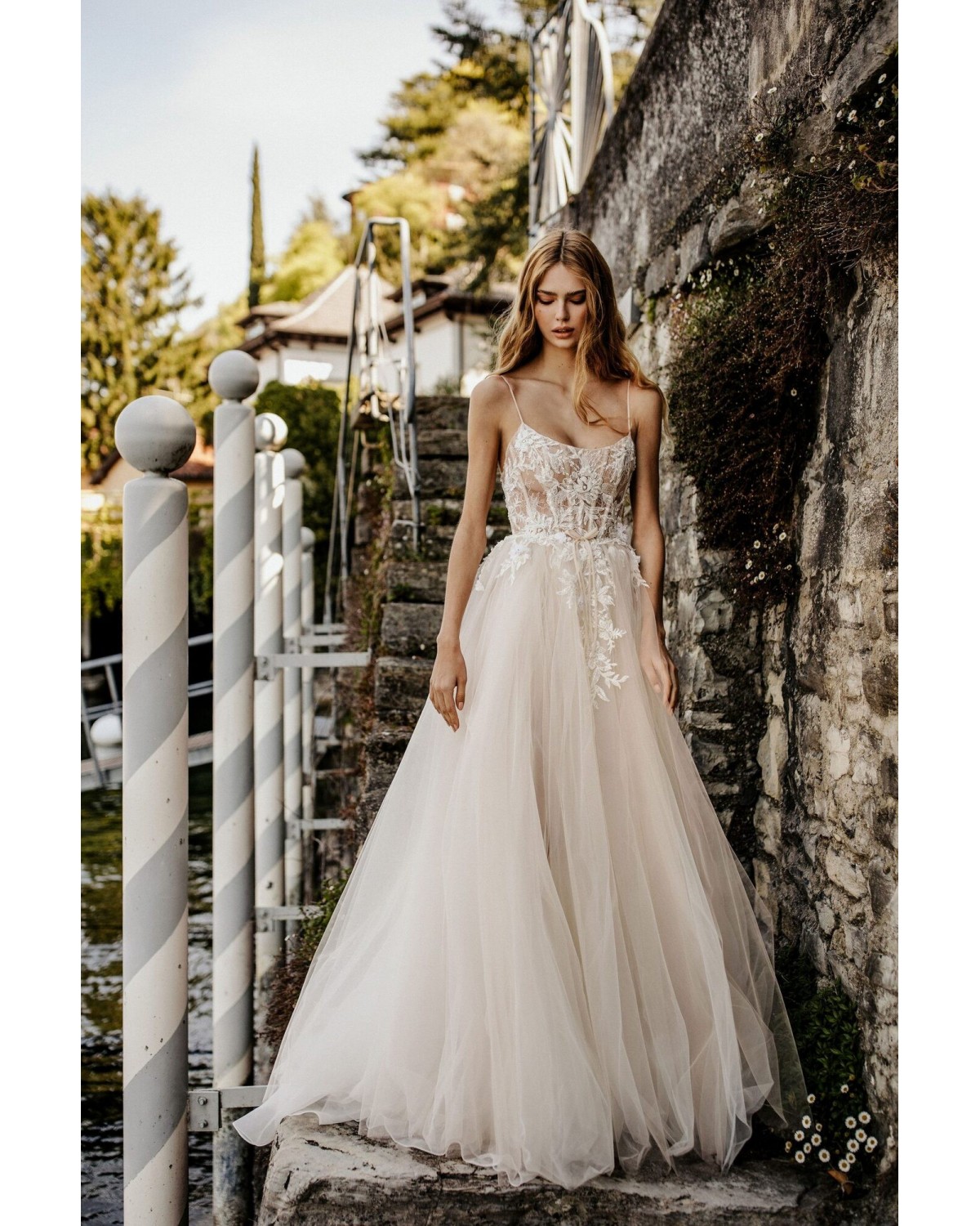 22-37-Ivette - abito da sposa collezione COMO 2022 - Muse By Berta