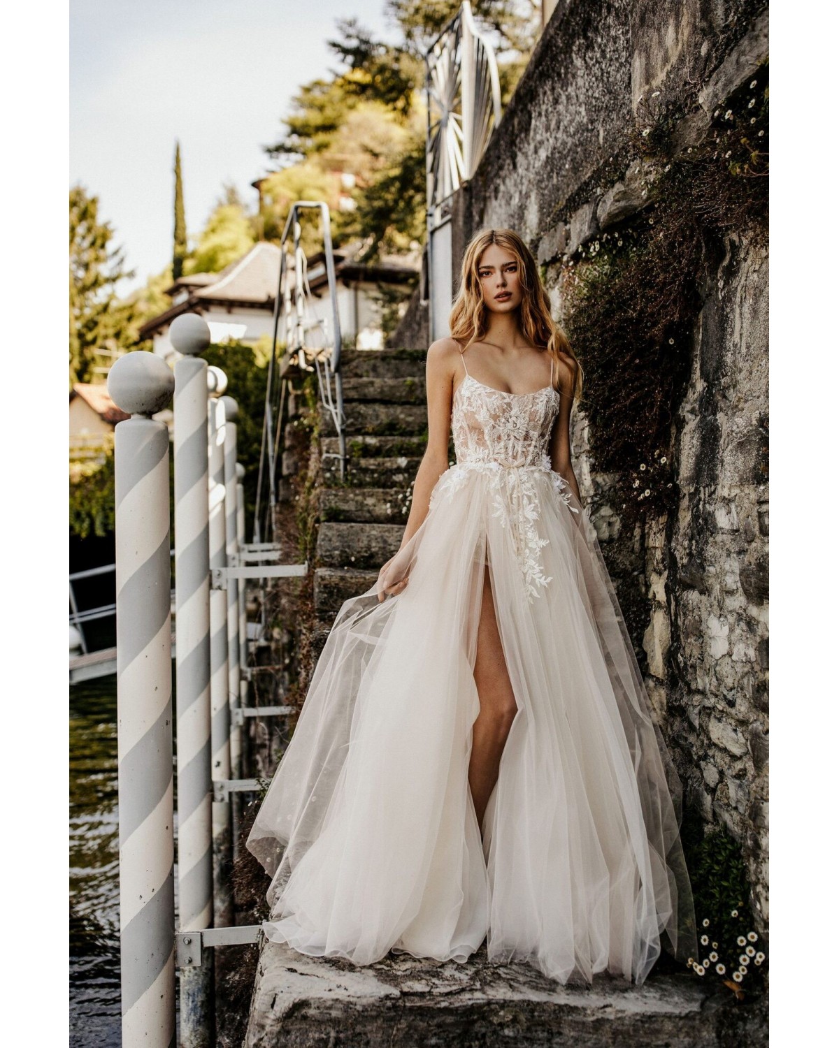 22-37-Ivette - abito da sposa collezione COMO 2022 - Muse By Berta