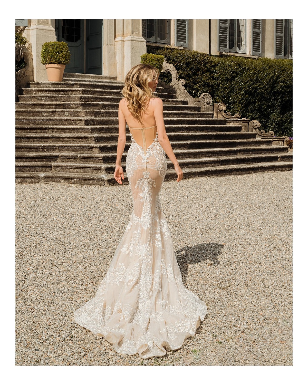 22-11 - abito da sposa collezione Como 2022 - Berta