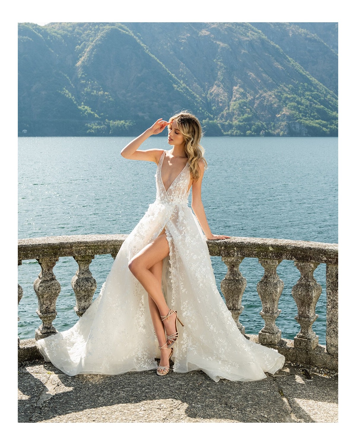 22-10 - abito da sposa collezione Como 2022 - Berta